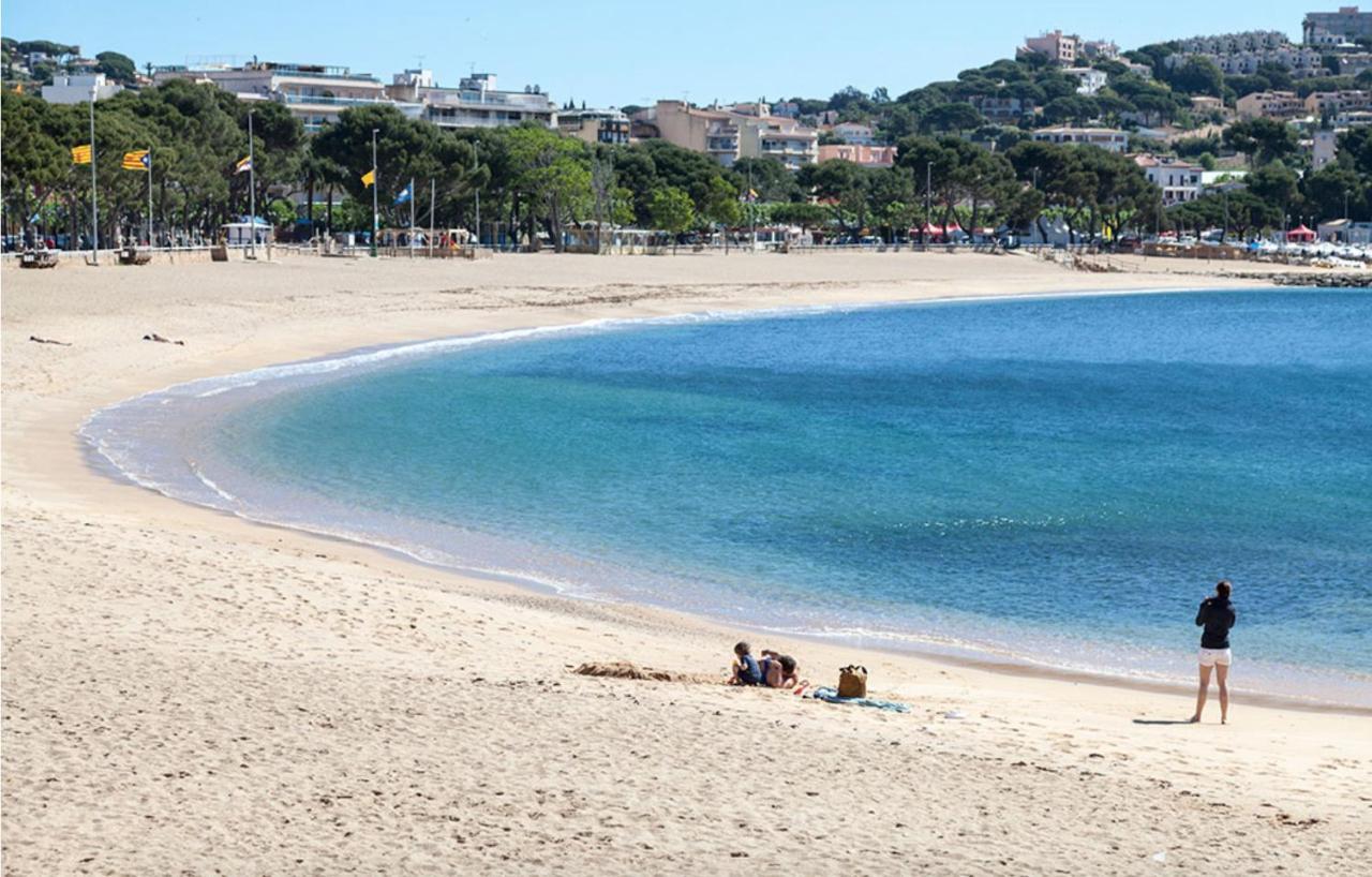 Nuevo Apartamento Moderno Elisa - A 80 Metros De La Playa Para 5 Personas Сан-Фелиу-де-Гишольс Экстерьер фото